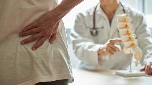 If you are experiencing long-term back pain, you should consult a doctor