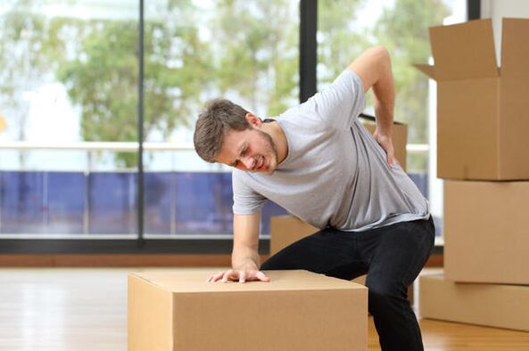 lower back pain when moving heavy objects;